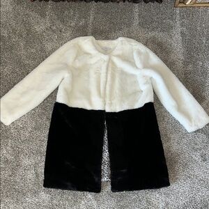 Fever Women's Black and White Faux Fur Cape